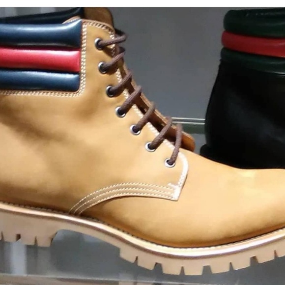 Meet your Posher, Panther - Picture 1 of 1